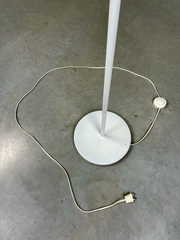 Vintage Hala Zeist trumpet floorlamp -1970s metal light - Dutch design - Hala Zeist Aluminium lighting - mid century white XL echtvintage echt