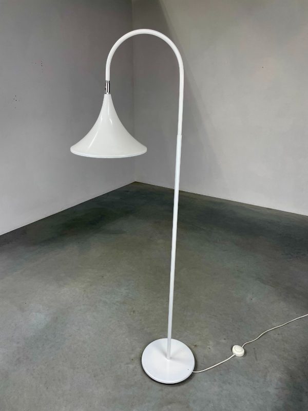 Vintage Hala Zeist trumpet floorlamp -1970s metal light - Dutch design - Hala Zeist Aluminium lighting - mid century white XL echtvintage echt