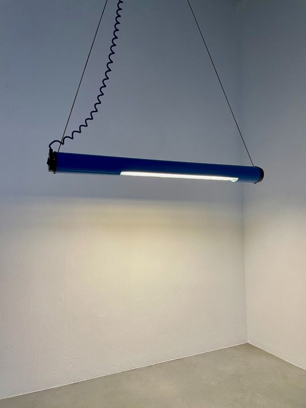 echtvintage Modern fluorescent tube lamp - echt vintage 80s lighting - rare blue plastic light pop-art