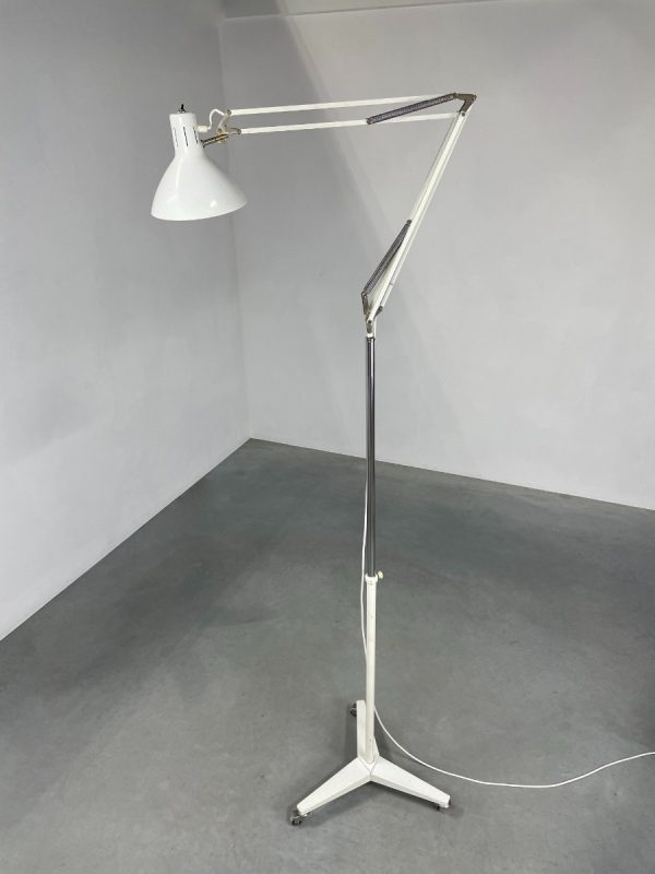 Hala Zeist industrial workshop floor lamp by H. Busquet - vintage 1960s Dutch design lighting - adjustable mobile echtvintage