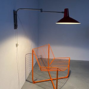 echt vintage Rare swivel wall lamp - vintage design lighting from the 50s - red aluminum lampshade - Modern Mid Century light