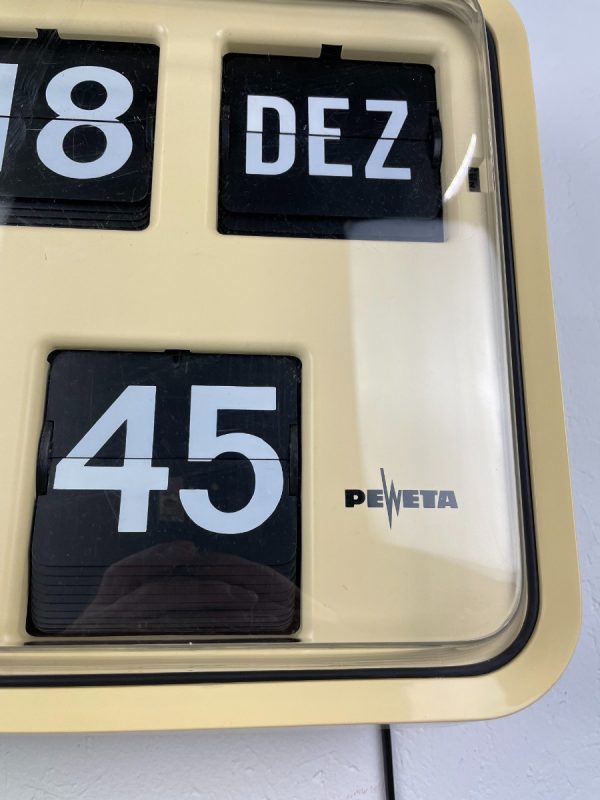 Peweta date clock No.250 - Image 9